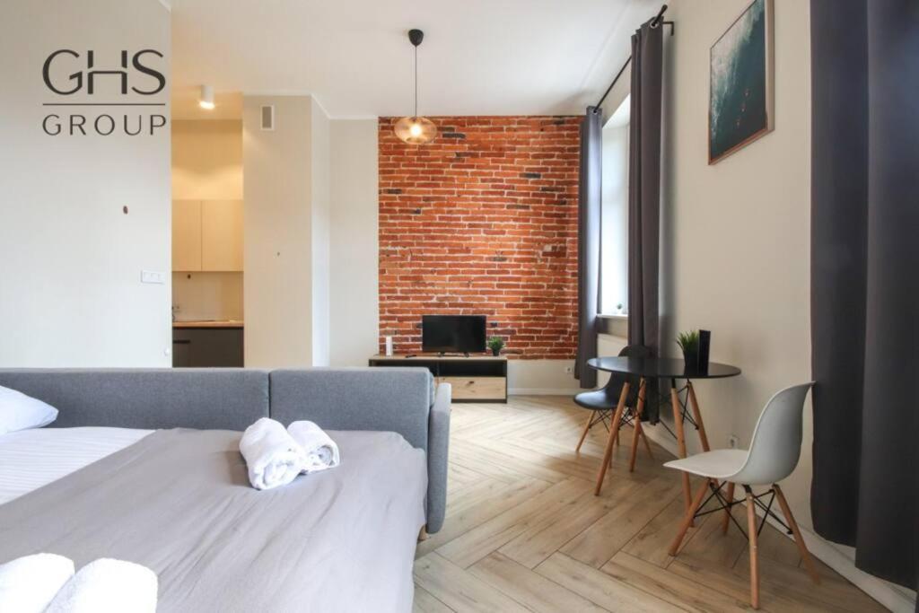 Piekny Apartament W Zabytkowej Kamienicy Cracóvia Exterior foto